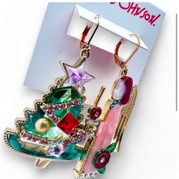 New Betsey Johnson Angel Mismatch Drop Earrings - Picture 10 of 10